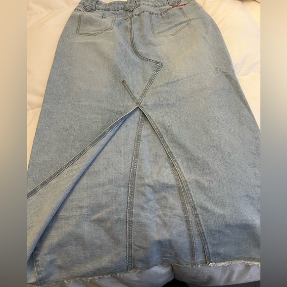 HotKiss - Picture 2 of 3